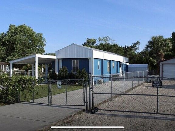 3rd image of 4024 SE 29th Court