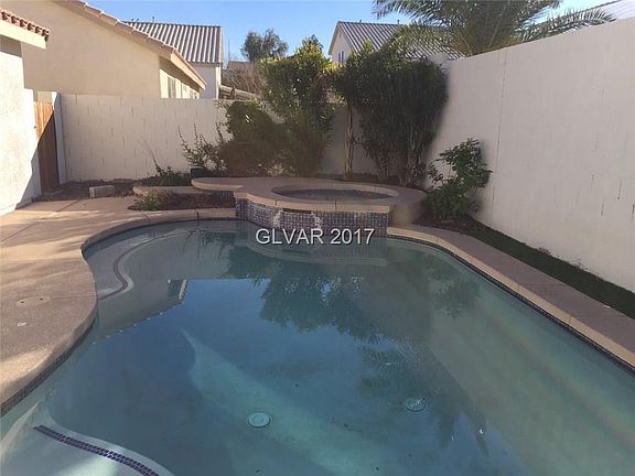 3rd image of 231 Oxford Cloth Ct #0