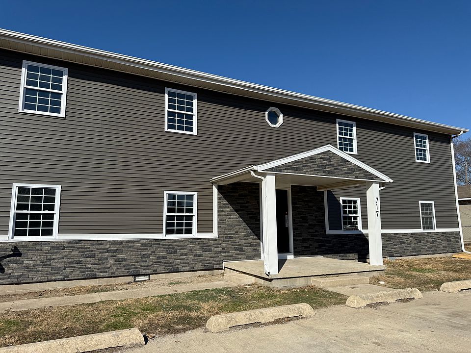 1st image of 717 W Prospect Ave #E