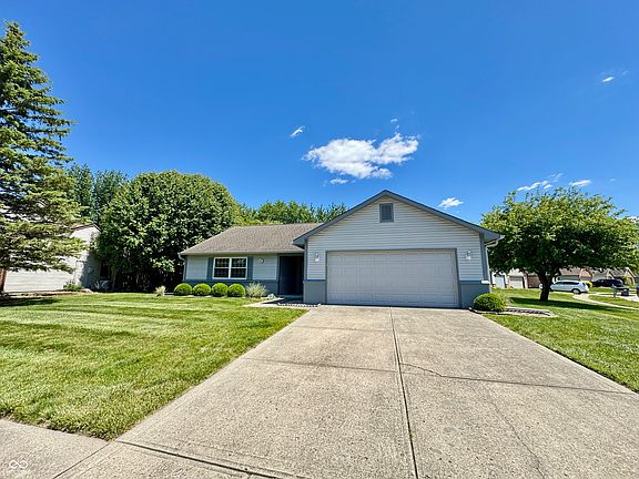 3rd image of 597 Hunting Creek Dr