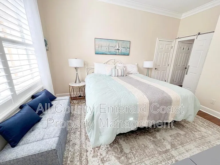 420 Oak Harbour Ln #201 — Photo 29
