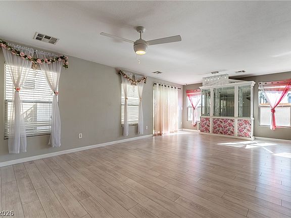 3rd image of 4300 Perfect Drift St