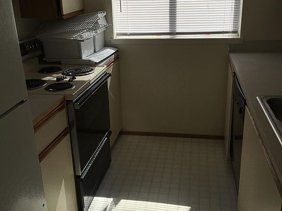 5th image of 2507 61st St SE