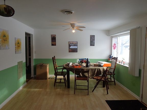 3rd image of 5020 W Oak Center Dr