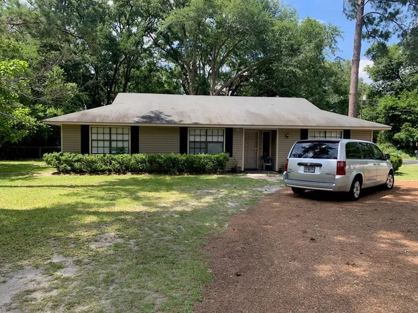 55 E Simpson Ave, Lakeland, GA 31635