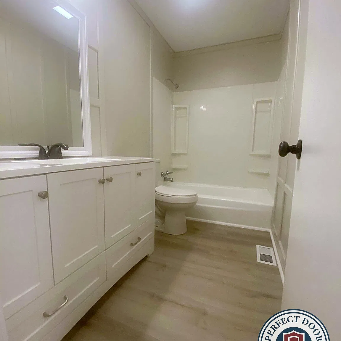 4 bed, 1172 sqft, $1,450 — Photo 2