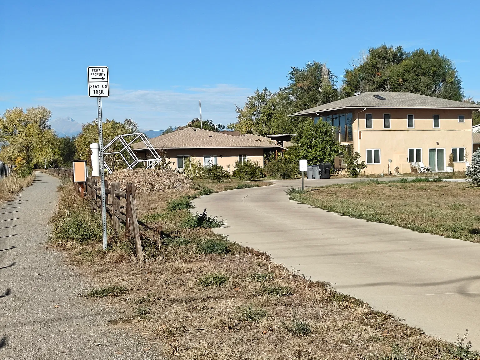2 bed, 1700 sqft, $2,225 — Photo 1