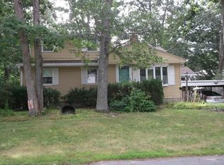 138 Hjelm St, Abington, MA 02351