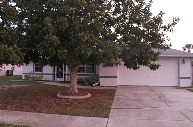 1st image of 1347 Heritage Acres Blvd