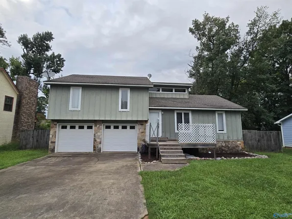 1023 Sandy Springs Rd NW, Huntsville, AL 35806