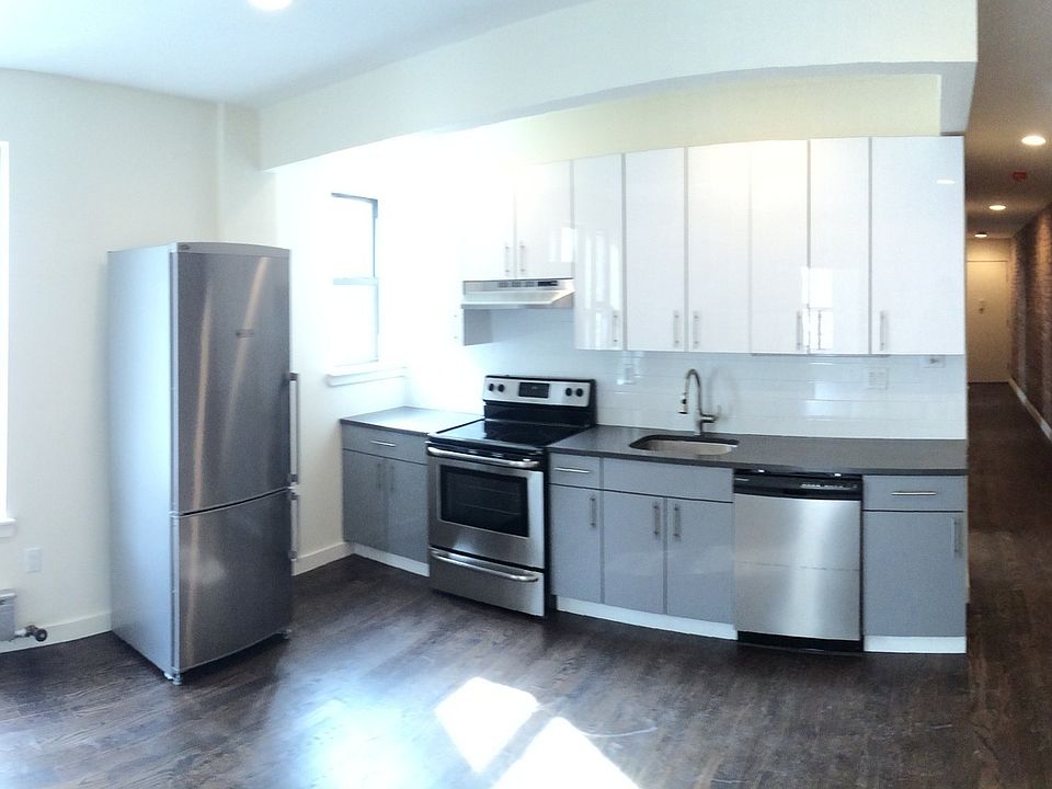 1st image of 3671 Broadway APT 37
