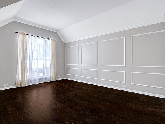 4th image of 8422 Blackcastle Dr