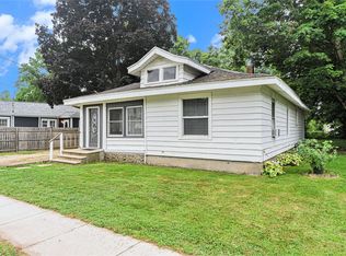 25 Washington, Galesburg, MI 49053