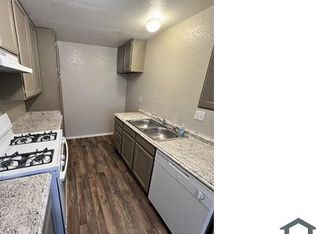 123 E Kimball Ave APT 1, Hemet, CA 92543