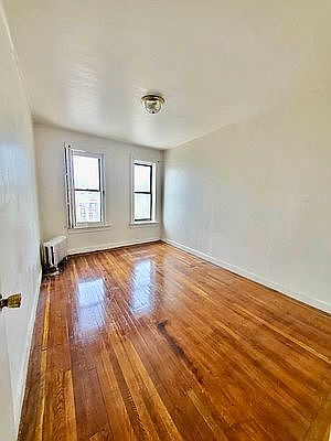 5th image of 225 Parkside Ave #68