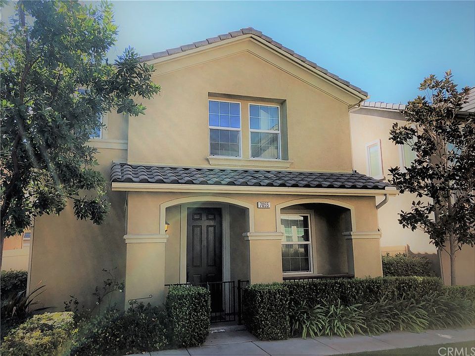 1st image of 7055 Village Dr