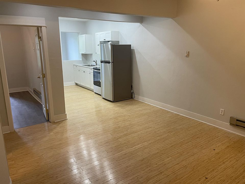 1st image of 1336 Portage St #35