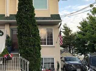1774 Arthur Kill Rd, Staten Island, NY 10312