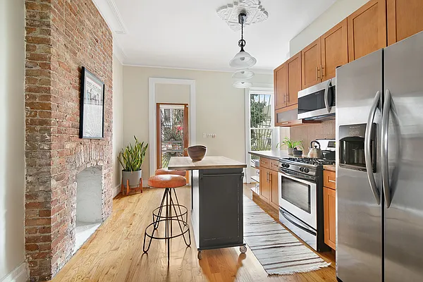 Sold by Douglas Elliman | media 8