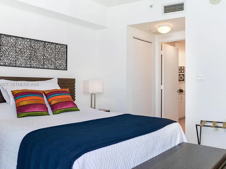 1750 N Bayshore Dr #4814 — Photo 11