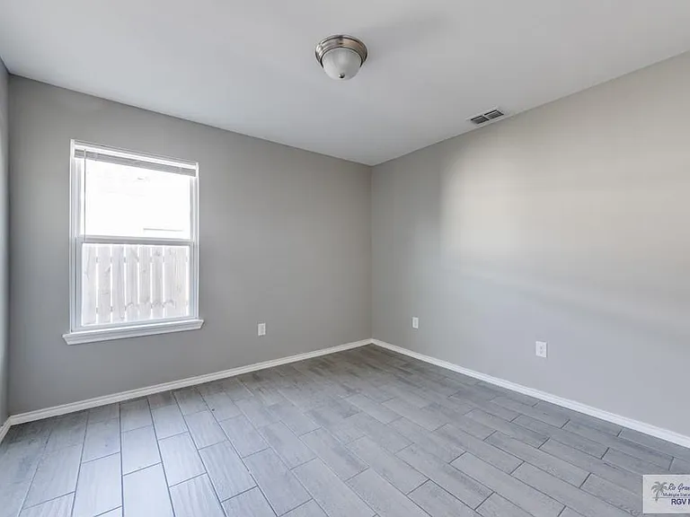 2107 Carlos Ave #A — Photo 20