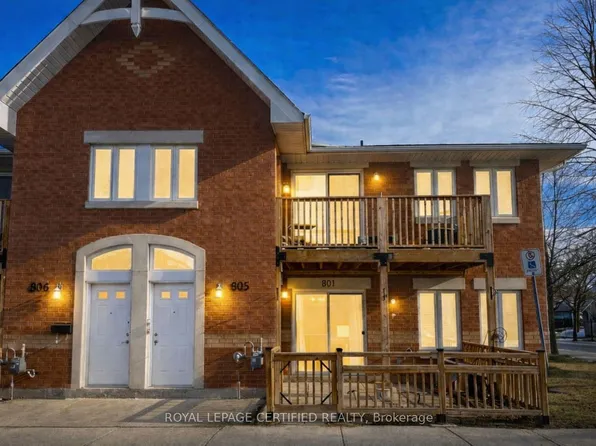 4140 Foxwood Dr #801, Burlington, ON L7M 4R4