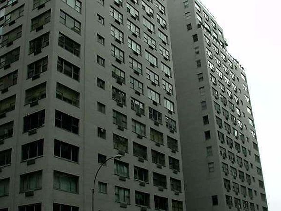 3rd image of 45 Sutton Pl S APT 18C