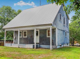 5 Ice House Ln, Raymond, NH 03077