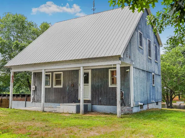 5 Ice House Lane, Raymond, NH 03077