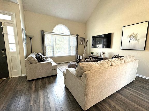 4th image of 8617 Tamarron Dr