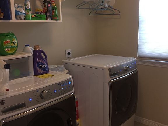 4th image of 2431 Ashland St