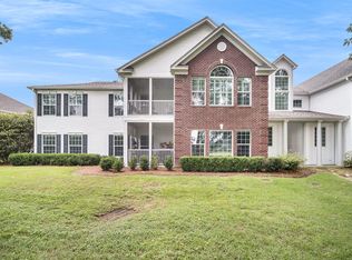 178 Golfview Ln, Wellford, SC 29385