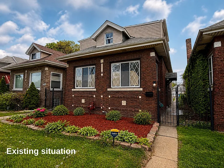 7533 S Michigan Ave — Photo 2