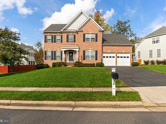 2nd image of 14001 Baneberry Cir
