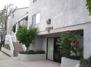 17800 Burbank Blvd APT 104, Encino, CA 91316