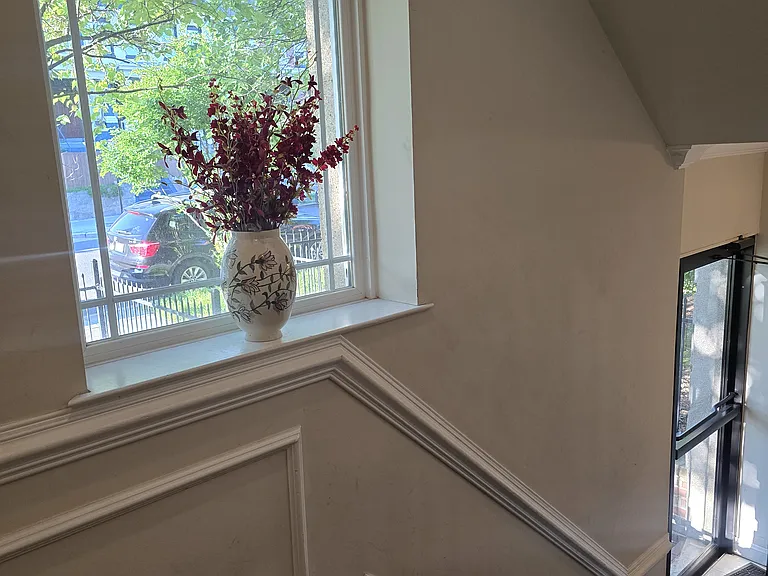 1372 Randolph St NW #102 — Photo 4