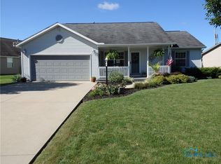 1660 Meadoway Dr, Defiance, OH 43512