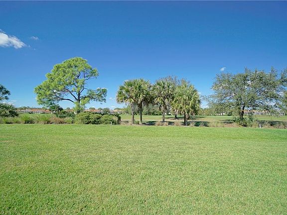 5th image of 10518 Azzurra Dr
