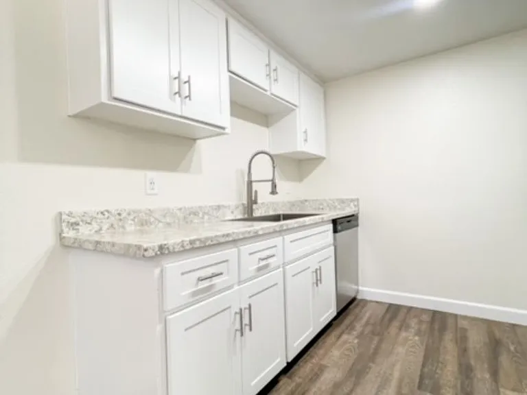 Jackson Park Place — Photo 169