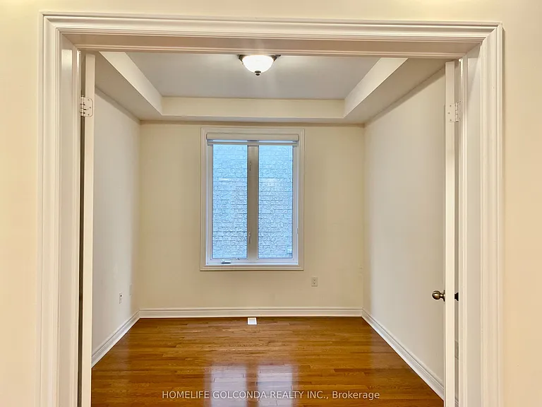 160 Chouinard Way — Photo 6