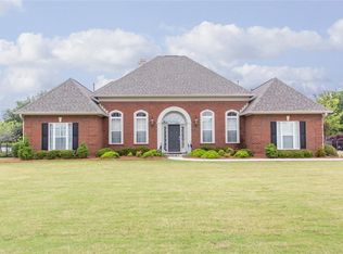 8879 Dunlake Dr, Montgomery, AL 36117
