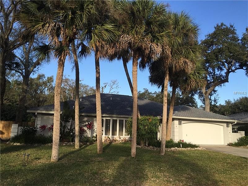 1st image of 30 Mimosa Dr