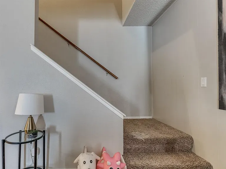 6916 Woodlake Dr #6920 — Photo 9