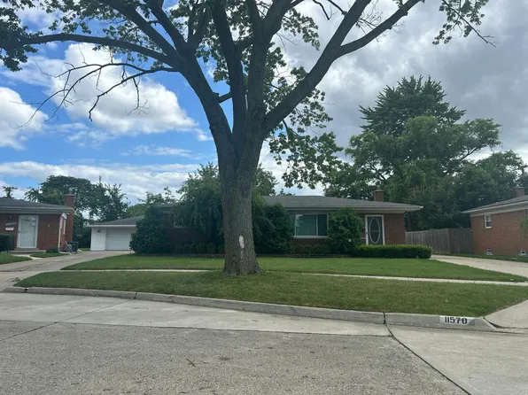 11570 Gerald Dr, Warren, MI 48093