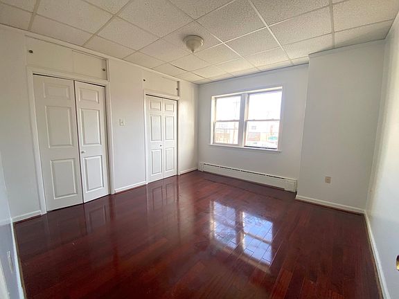 4th image of 2600 S 9th St Floor 2