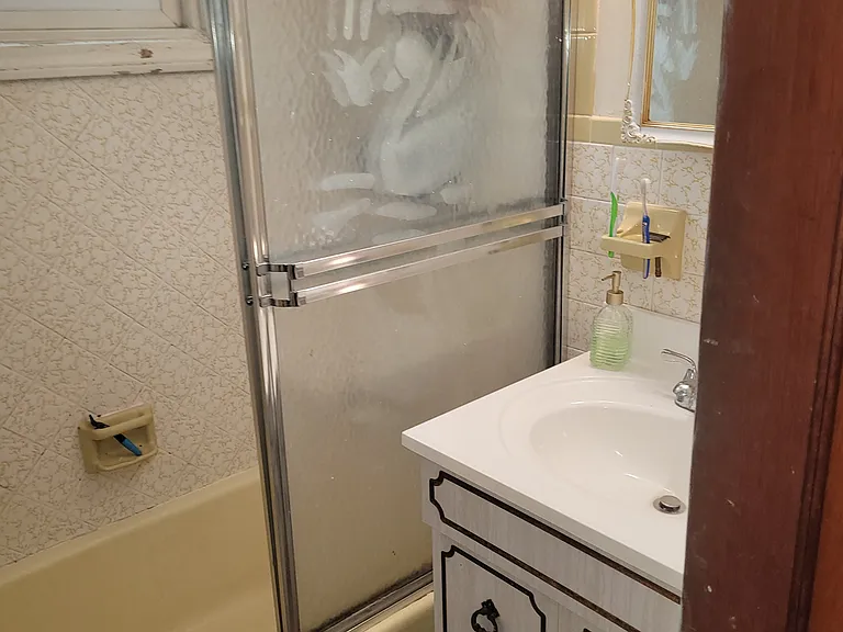 28 Whitman St #1 — Photo 17