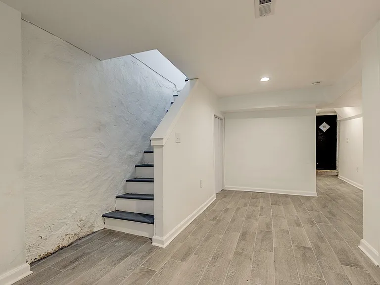 4021 Howland St — Photo 25