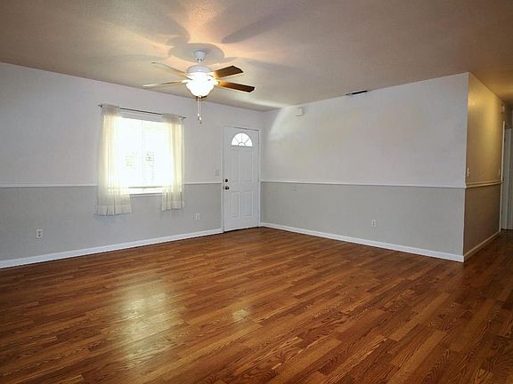 4th image of 14713 Nutmeg Ct