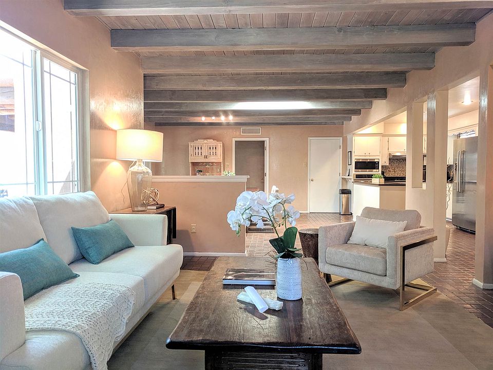 1st image of 509 Calle De Francisco