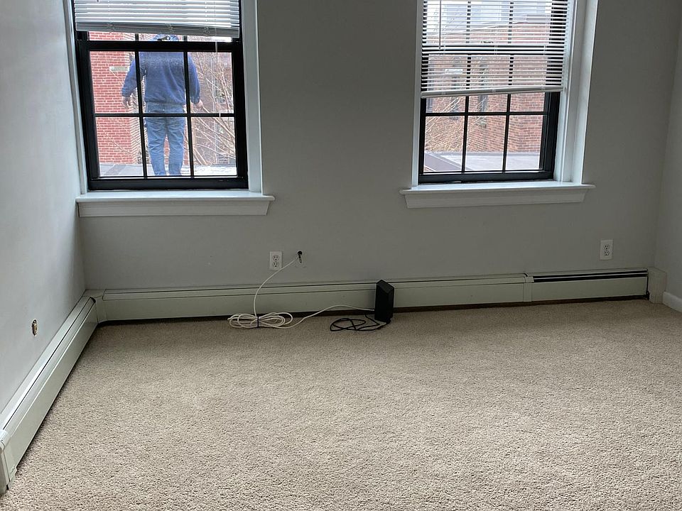2nd image of 164 Saint Botolph St #122